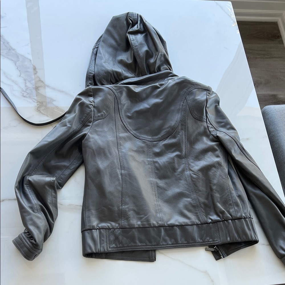 Gray Leather Jacket With Gold Button - image 5